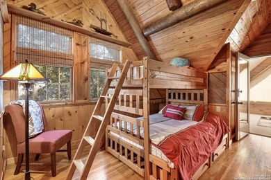 Welcome to 920 Pebble Beach Dr. NW! A beautifully crafted log - photo 12