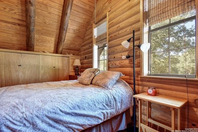 Welcome to 920 Pebble Beach Dr. NW! A beautifully crafted log - photo 13