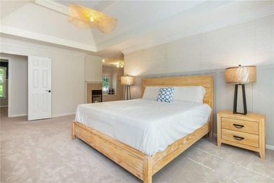 Nestled in the highly sought-after Donamere community and - photo 29