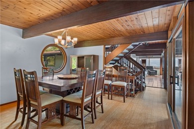 Very private one-of-a-kind custom-built 3,453 square foot home - photo 6
