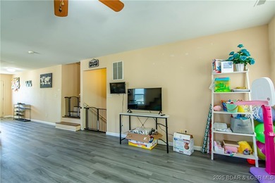 Welcome to 135 Primrose Lane in Camdenton! This beautifully - photo 6