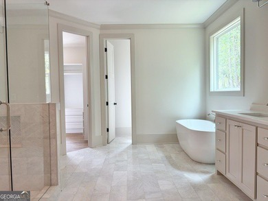 WELCOME TO FABULOUS NORTHSHORE AT LAKE REDWINE! THIS VERY - photo 24
