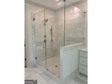 WELCOME TO FABULOUS NORTHSHORE AT LAKE REDWINE! THIS VERY - photo 26