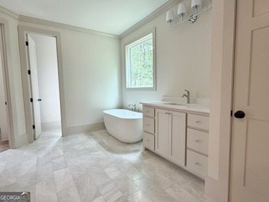 WELCOME TO FABULOUS NORTHSHORE AT LAKE REDWINE! THIS VERY - photo 27