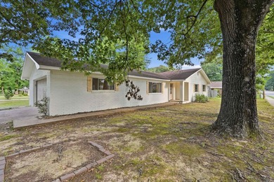 Welcome home to this beautifully updated property featuring - photo 30