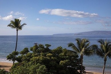 Aloha and welcome to Mana Kai 514. This beautifully updated - photo 31