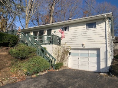 Conneaut Lake Home For Sale in Conneaut Lake Pennsylvania