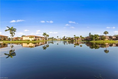 (private lake, pond, creek) Condo For Sale in Naples Florida