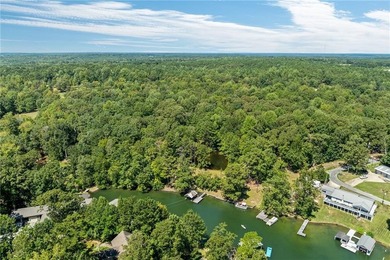 Exceptional Lake Martin property delivers a rare blend of - photo 2