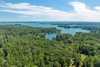 Exceptional Lake Martin property delivers a rare blend of - photo 3