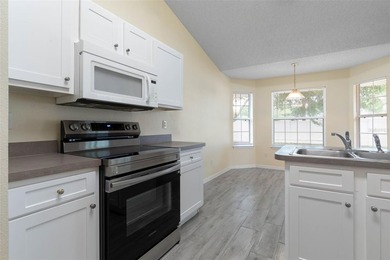 Virtually Staged. SPACIOUS 4BR + FLEX ROOM, FIREPLACE & FULLY - photo 13