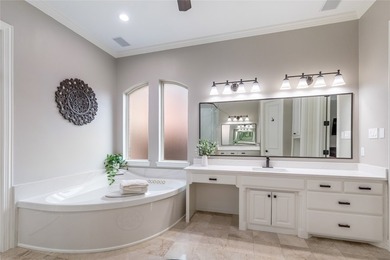 EXCEPTIONAL TIMARRON ESTATE - PRIVATE HALF-ACRE CUL-DE-SAC LOT - - photo 13