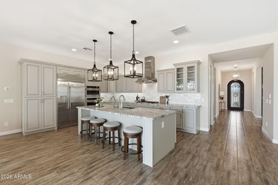 Welcome to the finest in Encanterra living! This exceptional - photo 19