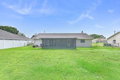 NEW ROOF TO BE INSTALLED! Beautiful 3-bedroom, 2-bath CBS home - photo 23