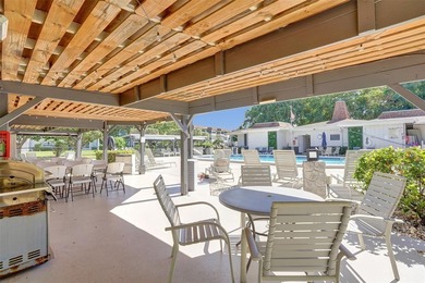 A beautifully remodeled 2-bedroom, 2-bath condo in the 55+ Rose - photo 27