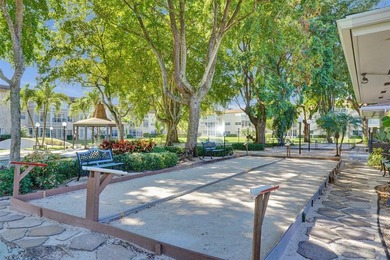 A beautifully remodeled 2-bedroom, 2-bath condo in the 55+ Rose - photo 31