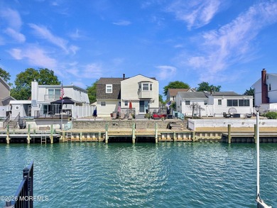 Bring your boat and enjoy waterfront living in Shelter Cove! - photo 37