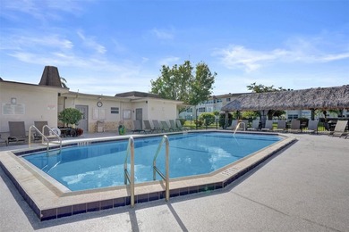 A beautifully remodeled 2-bedroom, 2-bath condo in the 55+ Rose - photo 37
