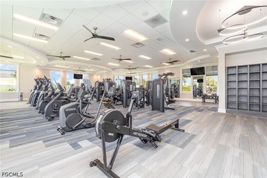 Luxury meets leisure in this turnkey upper-level bundled golf - photo 39