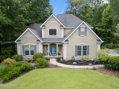Lake Home For Sale in Lizella, Georgia