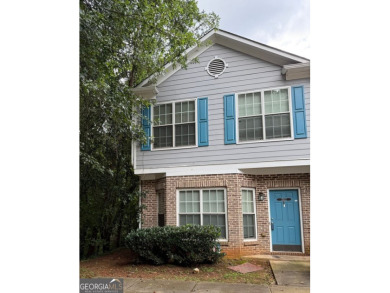 Lake Condo For Sale in Decatur, Georgia