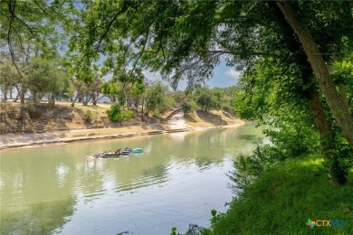 Lake Home For Sale in New Braunfels, Texas