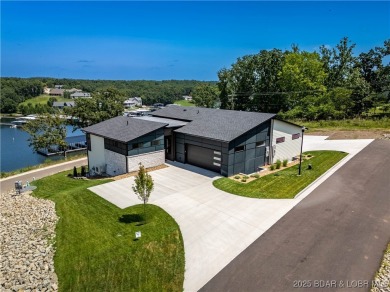 Lake of the Ozarks Townhome/Townhouse Under Contract in Osage Beach Missouri