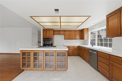 Welcome to this beautiful four-bedroom, three-bathroom home with - photo 21