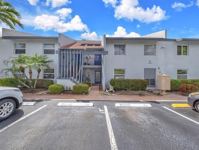 Huntington Lakes Condo Sale Pending in Delray Beach Florida