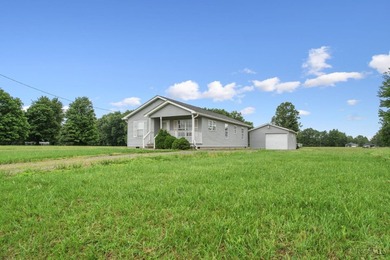 LAKE LIFE is calling! Nestled in the gated Lake Waynoka - photo 5