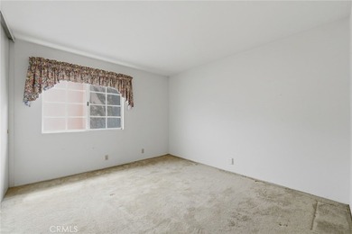 Welcome to this beautiful four-bedroom, three-bathroom home with - photo 40