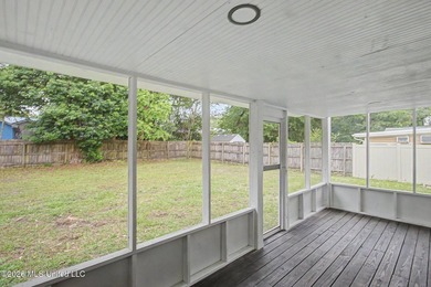 **Motivated Seller!** Welcome to this beautifully upgraded and - photo 14