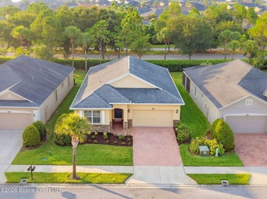 Built in 2014 this Bonita model features 3 bed 2 bath & a 2 car - photo 1