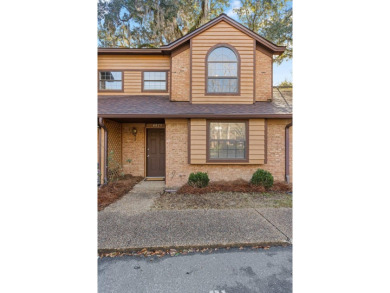 Lake Townhome/Townhouse For Sale in Tallahassee, Florida