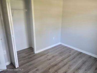 Welcome to this charming, 4-bedroom, 2-bathroom home nestled in - photo 10