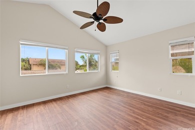 Buyer got cold feet, no fault of the home. Welcome to this - photo 12