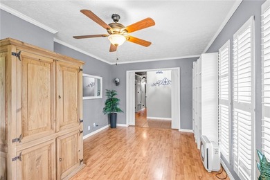 What a darling home in a very desired neighborhood! 3/2/2 with 2 - photo 16