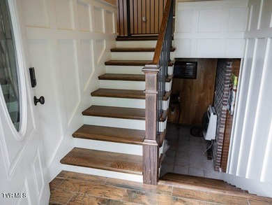 Check out this well-maintained split-foyer home offering 2,032 - photo 36