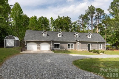 Conveniently located five minutes from Landrum SC, this - photo 3