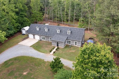 Conveniently located five minutes from Landrum SC, this - photo 4