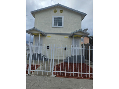 (private lake, pond, creek) Townhome/Townhouse For Sale in Los Angeles California