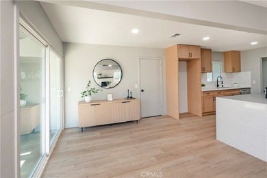 Welcome to 1312 Fairplain Avenue in North Whittier, a - photo 14
