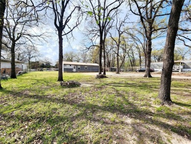 Lake Home For Sale in Gun Barrel City, Texas