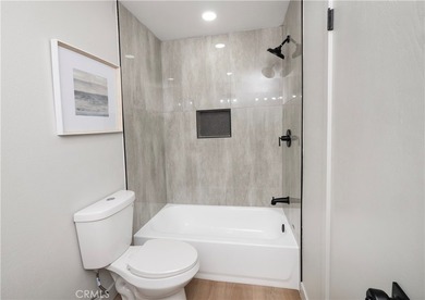 Welcome to 1312 Fairplain Avenue in North Whittier, a - photo 27