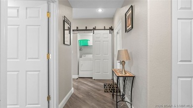 Lake life feels effortless at Emerald Bay. This 3-bedroom - photo 32