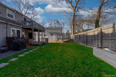 This Hi-Ranch Just Shy Of 2200 Interior Square Feet All Redone - photo 9