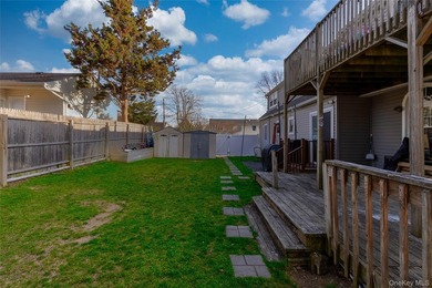 This Hi-Ranch Just Shy Of 2200 Interior Square Feet All Redone - photo 10
