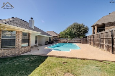 Lake Wichita Home For Sale in Wichita Falls Texas