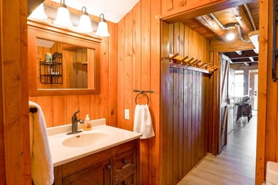 This one has a Northwoods personality with classic rustic charm - photo 16