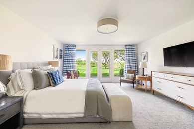 Positioned on one of the most coveted oceanfront lanes in - photo 23
